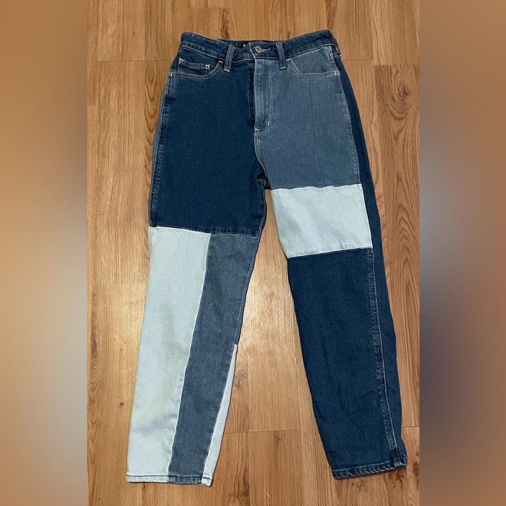 Hollister Ultra High-Rise Mom Jeans - Dark Blue